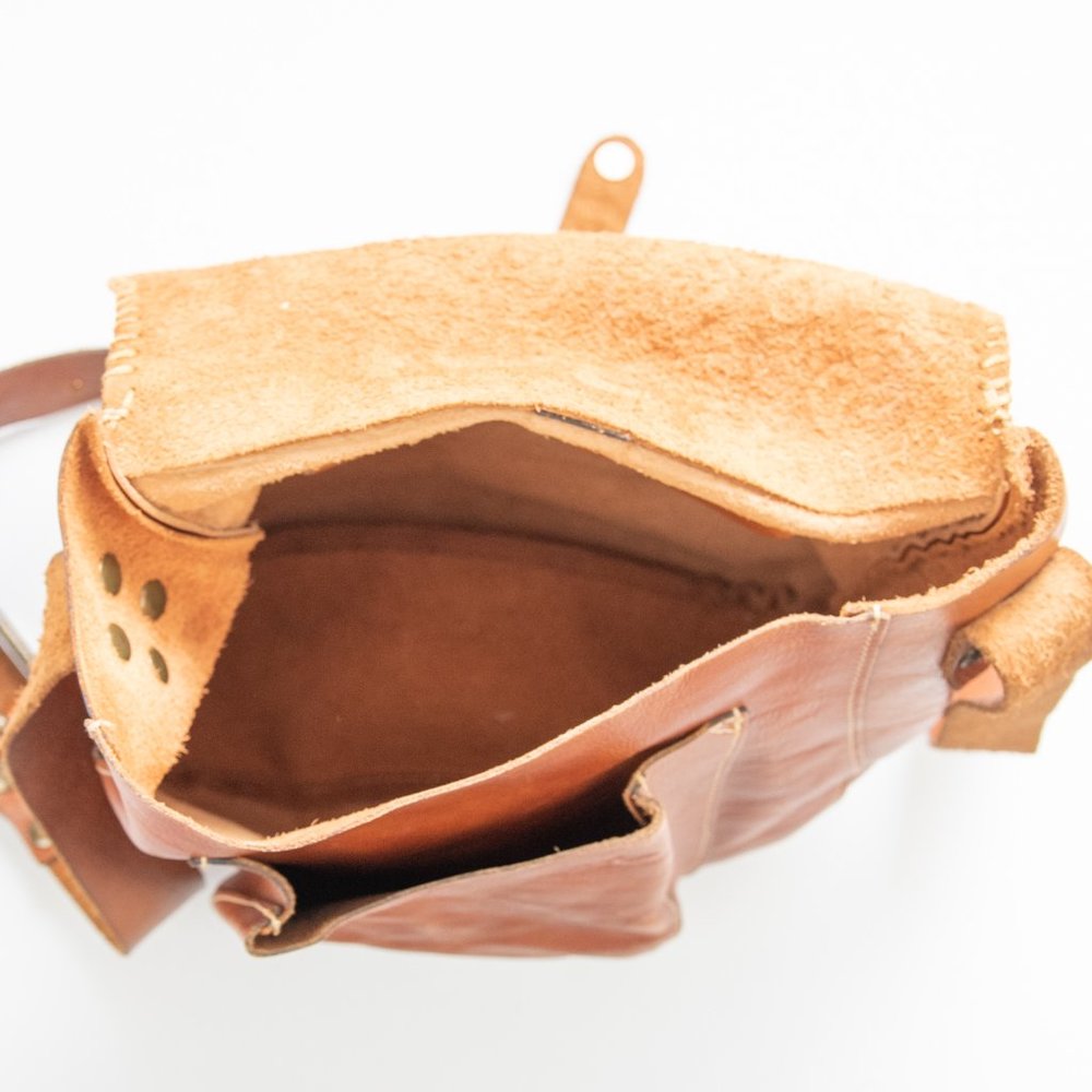 Patricia Nash Barcellona Purse Saddle Bag Tooled 100% Leather Camel Brown - Picture 4 of 12